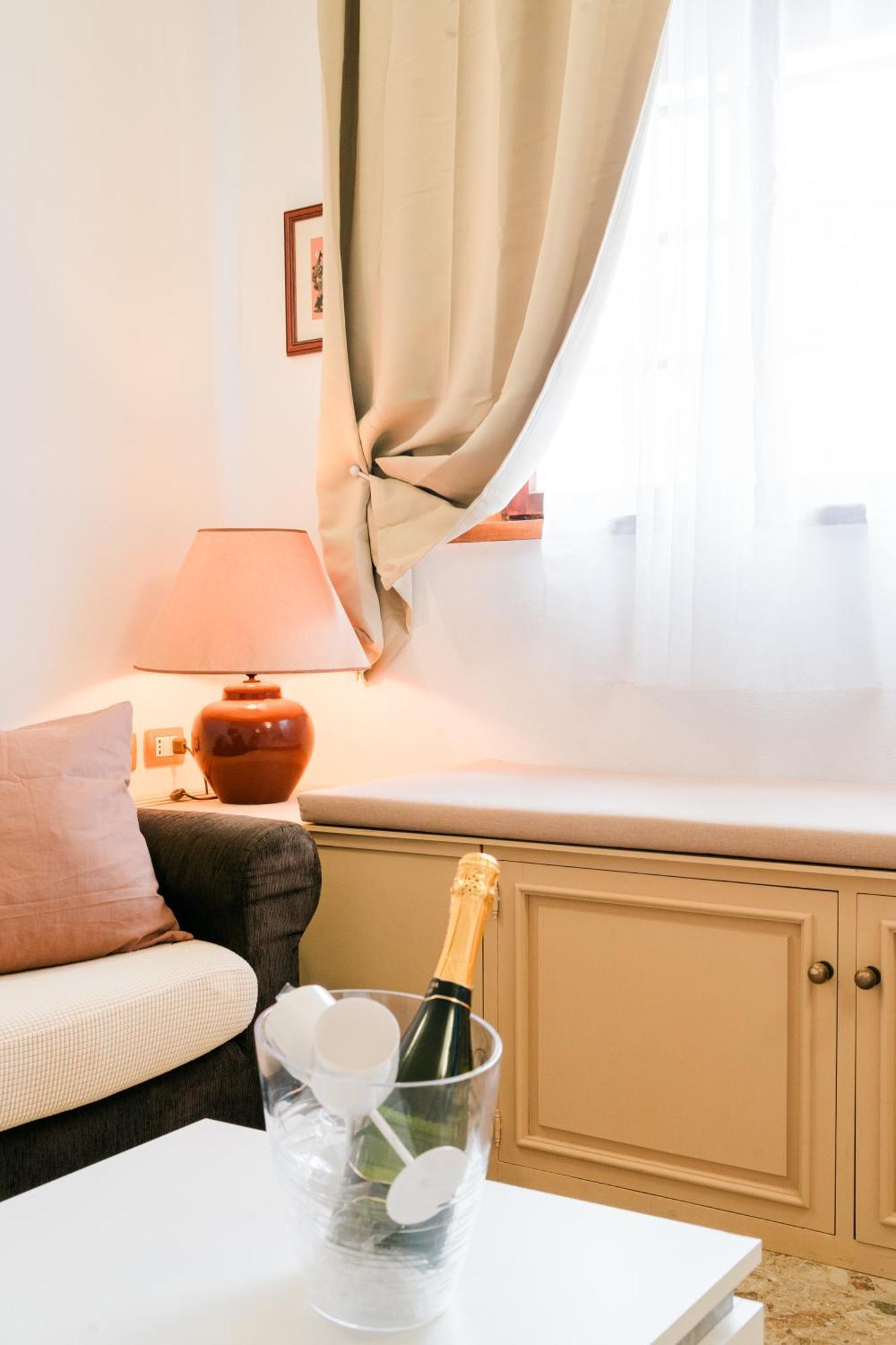 Centrale Con Vista Mare Apartment *